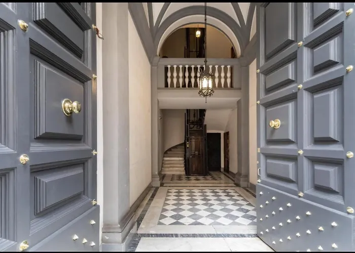Luxury Spanish Steps Apartamento *